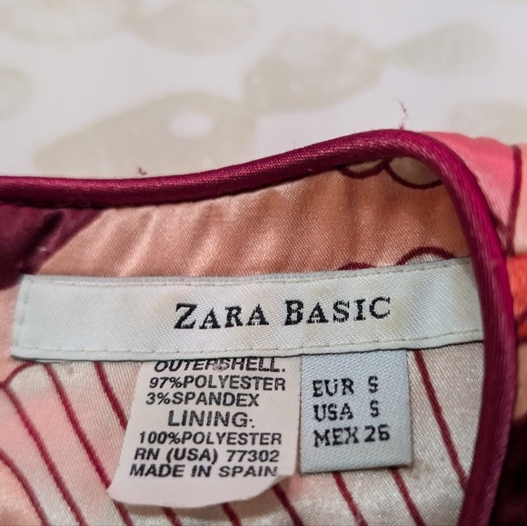 Woman's Zara basic dress - Picture 2 of 2